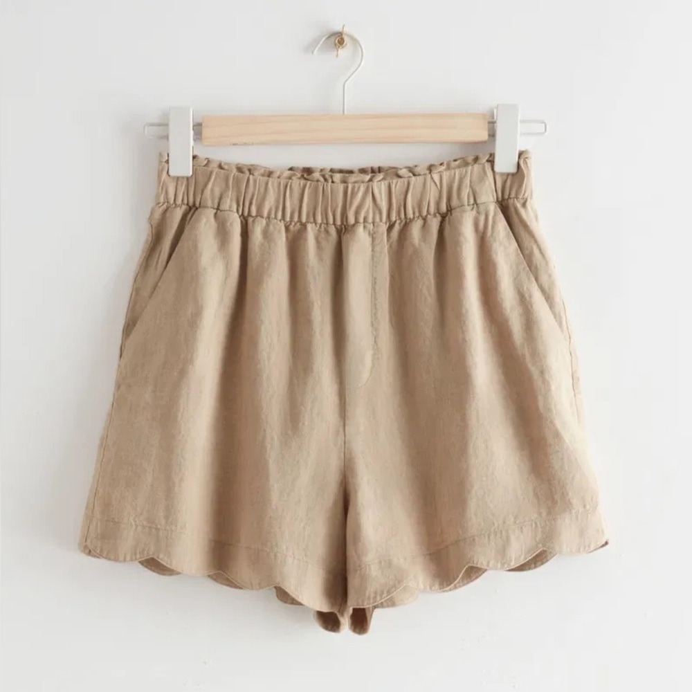 &OTHERSTORIES Scalloped Linen Shorts